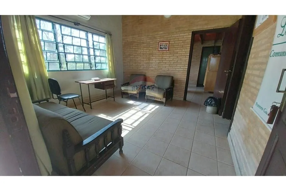 VENDO CASA QUINTA CON 70.000 M2 EN ITAUGUA.!! — foto 2