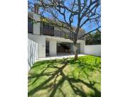 En venta duplex de 3 domitorios en condominio - Luque Barrio America