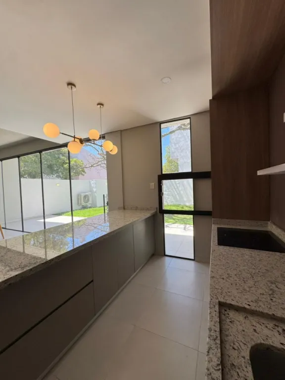 En venta duplex de 3 domitorios en condominio - Luque Barrio America — foto 3