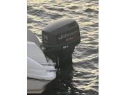 REMATO Lancha con Casco Nacional y motor 155 HP