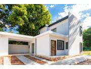 Duplex de 3 dormitorios en barrio cerrado de Luque