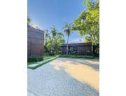 VENDO CASA DE LUJO 3 DORMITORIOS EN CONDOMINIO CERRADO PETROHUÉ SAN BERNARDINO