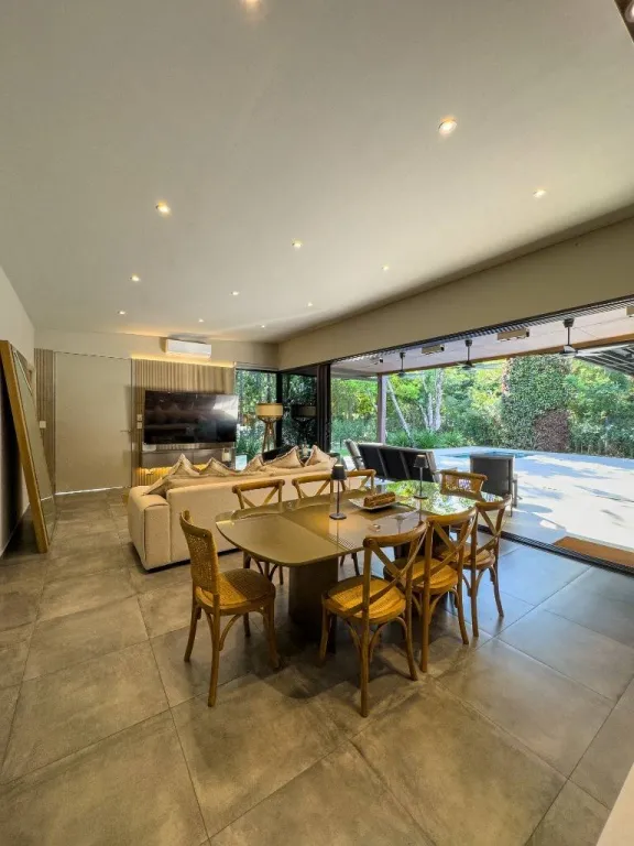 VENDO CASA DE LUJO 3 DORMITORIOS EN CONDOMINIO CERRADO PETROHUÉ SAN BERNARDINO — foto 3
