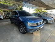 Volkswagen Tiguan 2019 car