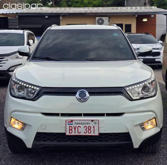 Ssangyong Tivoli Año 2016 - foto 2