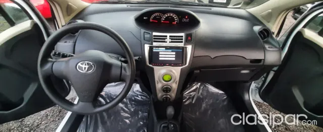 Toyota Vitz 2006 — foto 3