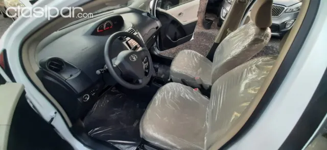 Toyota Vitz 2006 — foto 6