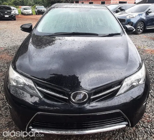Toyota New Auris 2012 - foto 2