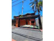 Alquilo Duplex de 3 dormitorios en Lambare Barrio San Isidro zona Comisaria 17