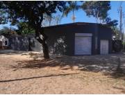 Alquilo Salon Comercial o Vivienda en Callei San Lorenzo zona Laguna Grande y Ande Laurelt