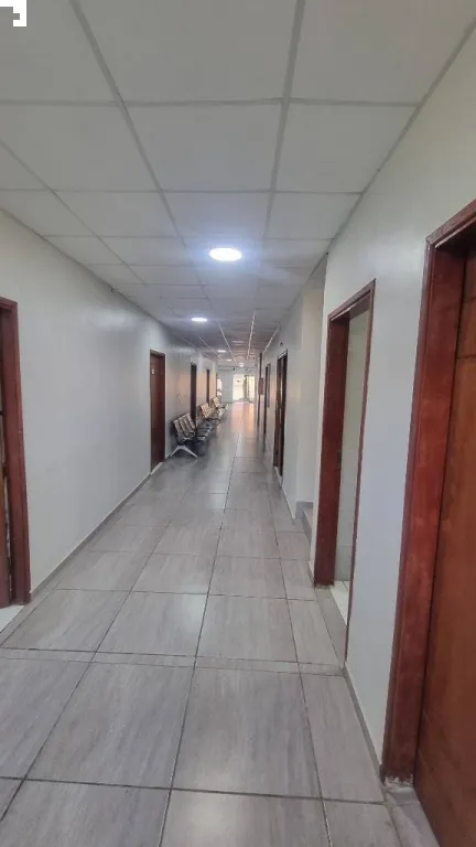 CENTRO DE MÉDICO EN VENTA, CUARTO BARRIO, LUQUE — фото 2