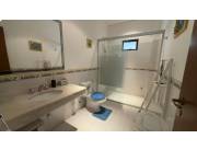 VENDO CASA EN RECOLETA