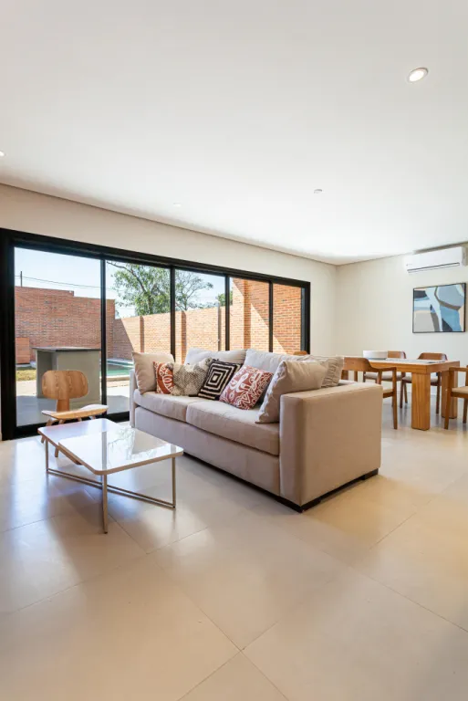 VENDO CASA ZONA AEROPUERTO COD 5836 — foto 3