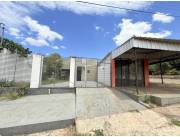 En venta casa en esquina a una cuadra de Américo Picco Villa Elisa