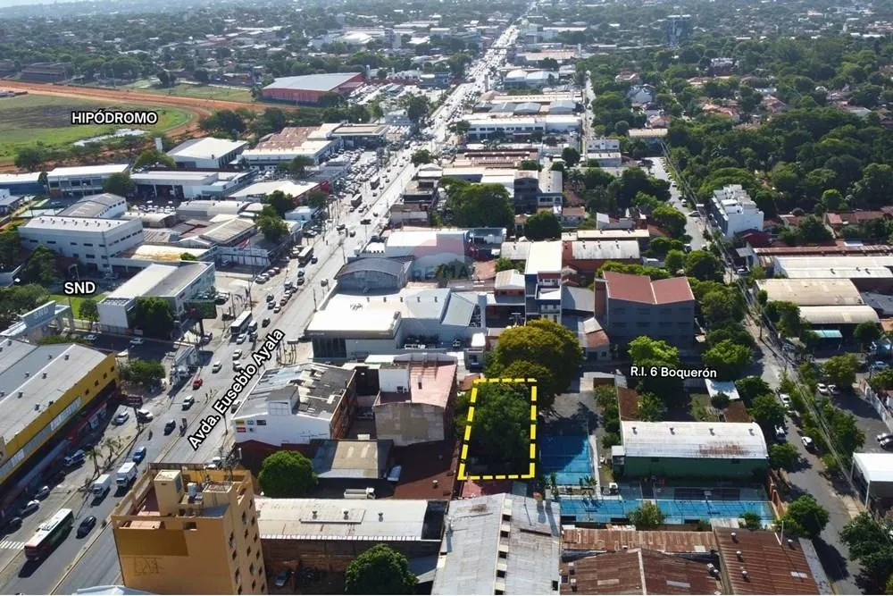 Terreno ideal p local comercial - Los Laureles — фото 3
