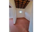 ALQUILO CASA EN FERNANDO DE LA MORA, ZONA NORTE COD 5881