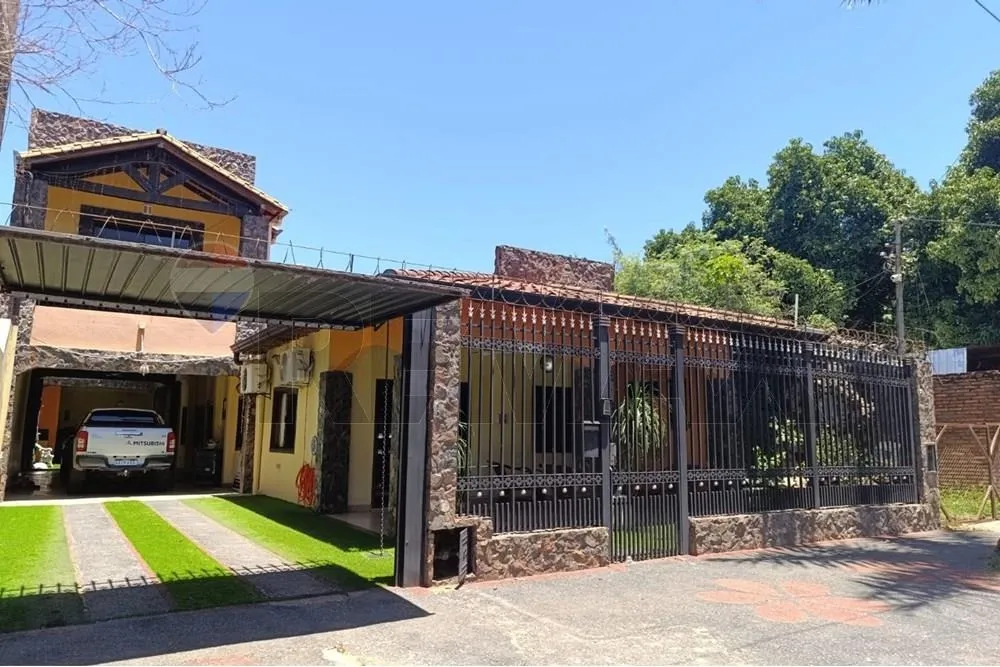 VENDO HERMOSA RESIDENCIA EN LAMBARE — foto 2