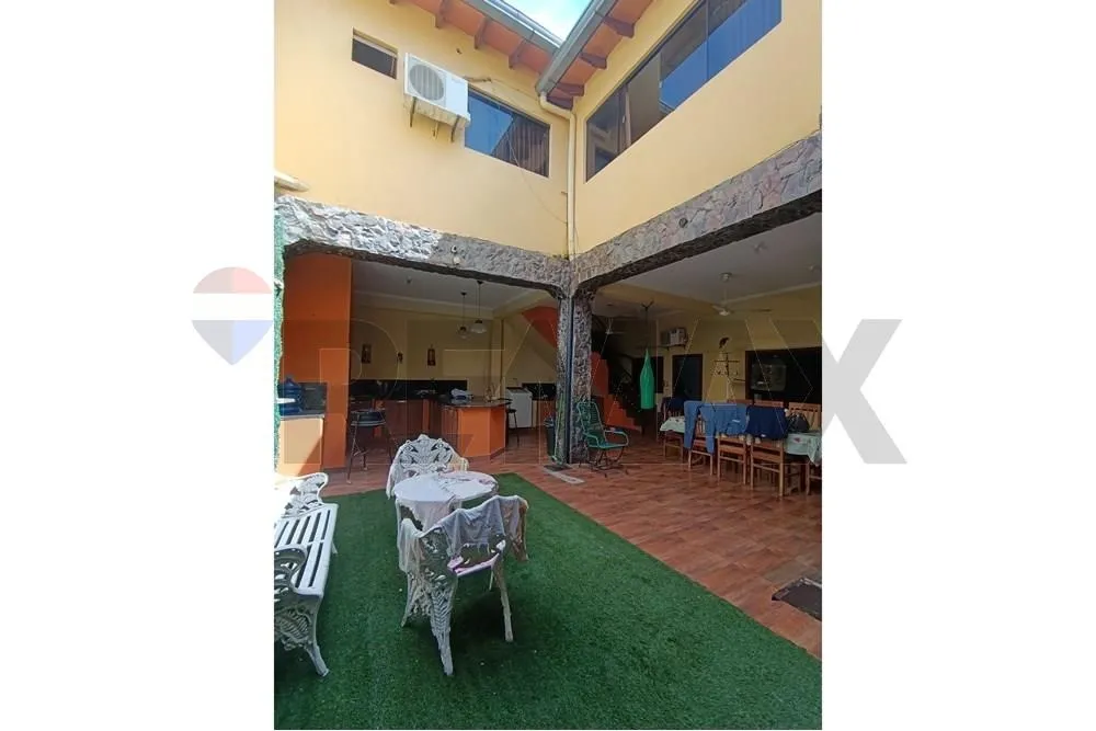 VENDO HERMOSA RESIDENCIA EN LAMBARE — foto 3