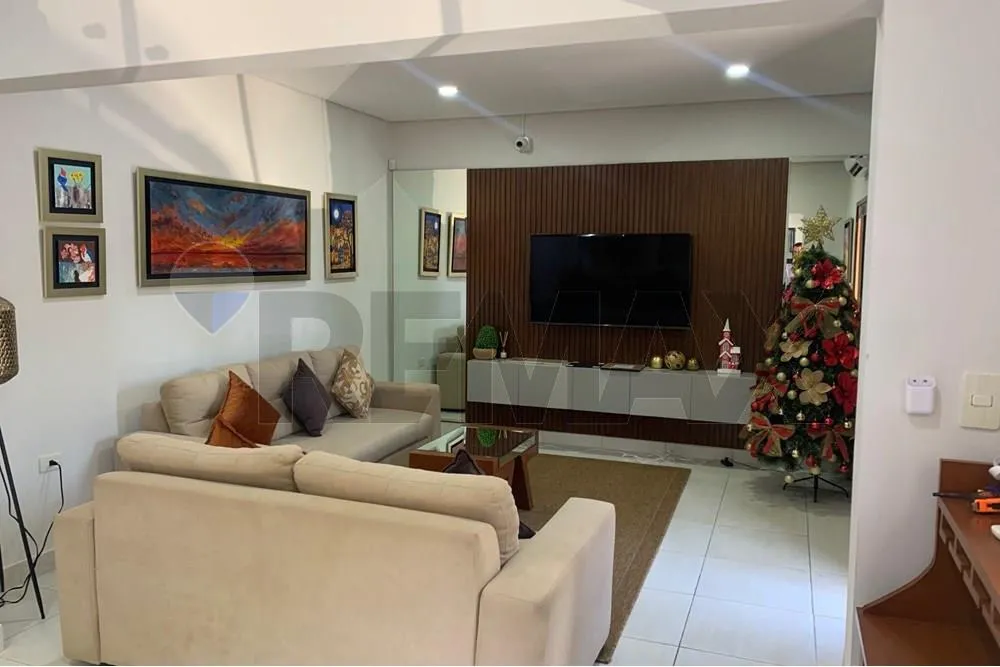 RESIDENCIA EN BARRIO SAN VICENTE — foto 3