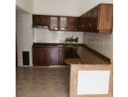 Departamento en alquiler de 3 dormitorios en barrio Pettirossi