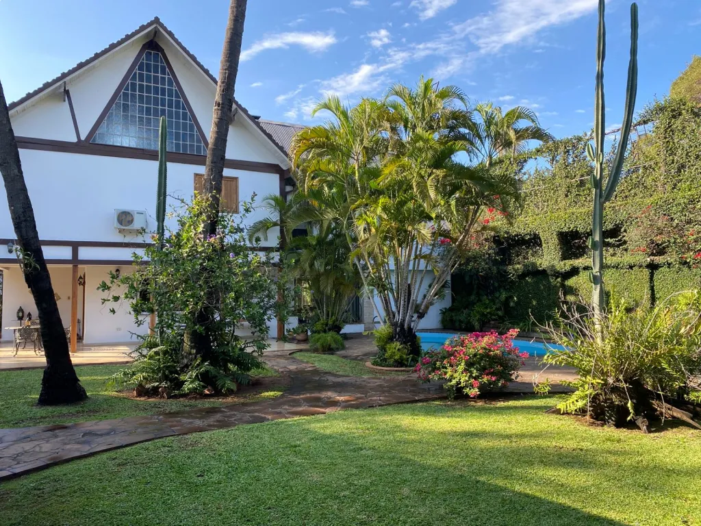 Vendo propiedad de 1.636m2 en el Barrio Mariscal Estigarribia — foto 2