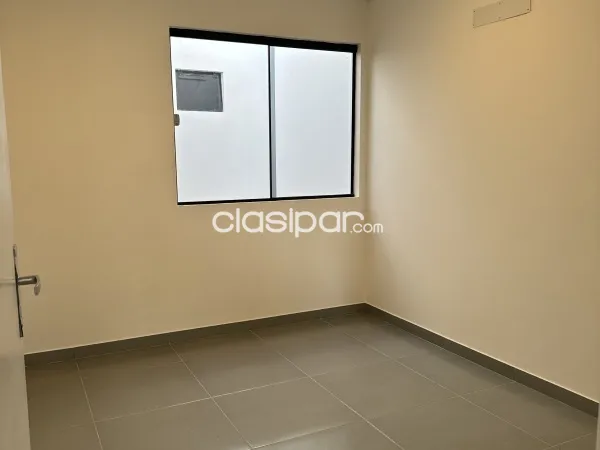 VENDO DUPLEX A ESTRENAR EN LUQUE - BARRIO BELLA VISTA 11933 — foto 2