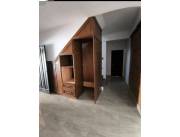 VENDO CASA DUPLEX EN BARRIO GOLONDRINA, LOMA PYTA, ASUNCIÓN