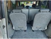 Toyota Sienta impecable sin detalles