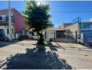 VENDO CASA EN SAN BERNARDINO SOBRE LA AV. SCHERER COD 5810