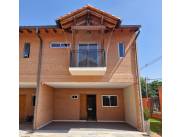 VENDO DUPLEX EN LAMBARE, ZONA CANAL 13 COD 6109