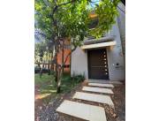 En Alquiler casa en Condominio Botánica V - Fdo de la Mora, Zona nor