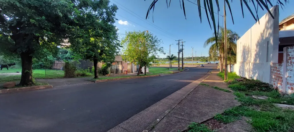 Vendo lote de 812 m2 a pasos de la Costanera Bolik de Encarnación — foto 3