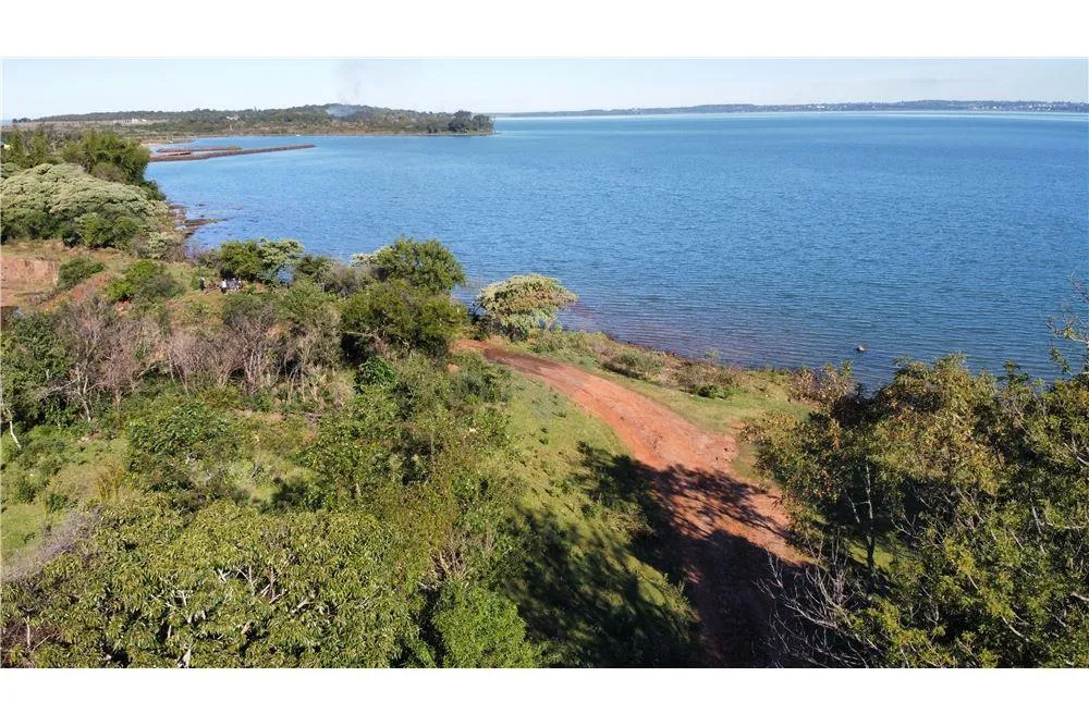 VENDO 3 LOTES JUNTOS DE 1900 M2 FRENTE AL RÍO PARANÁ EN SAN ISIDRO — foto 2