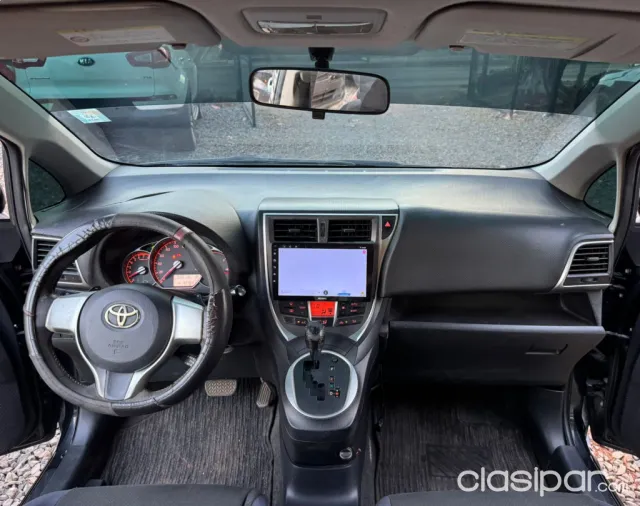 Toyota New Ractis 2011 — foto 4
