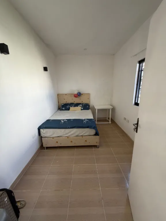 VENDO O ALQUILO CHALET EN LIMPIO COD 6143 — фото 2