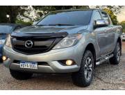 Mazda Bt50 Año 2016 Color Plateado