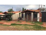 SE VENDE CASA – ÑEMBY