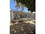 CASA EN VENTA EN LAMBARÉ