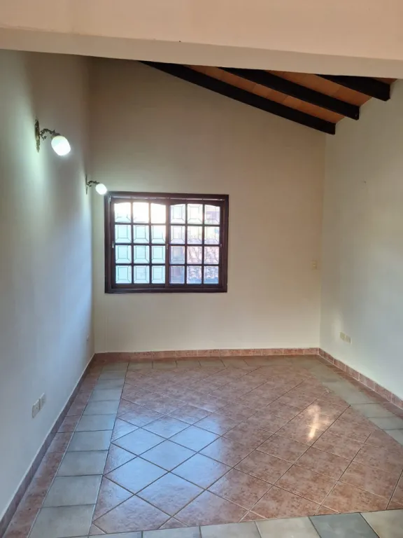 ALQUILO CASA EN MBURUCUYA, ASUNCION COD 6150 — Foto 3