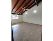 ALQUILO CASA EN ASUNCION, ZONA SHOPPING DEL SOL COD 6128