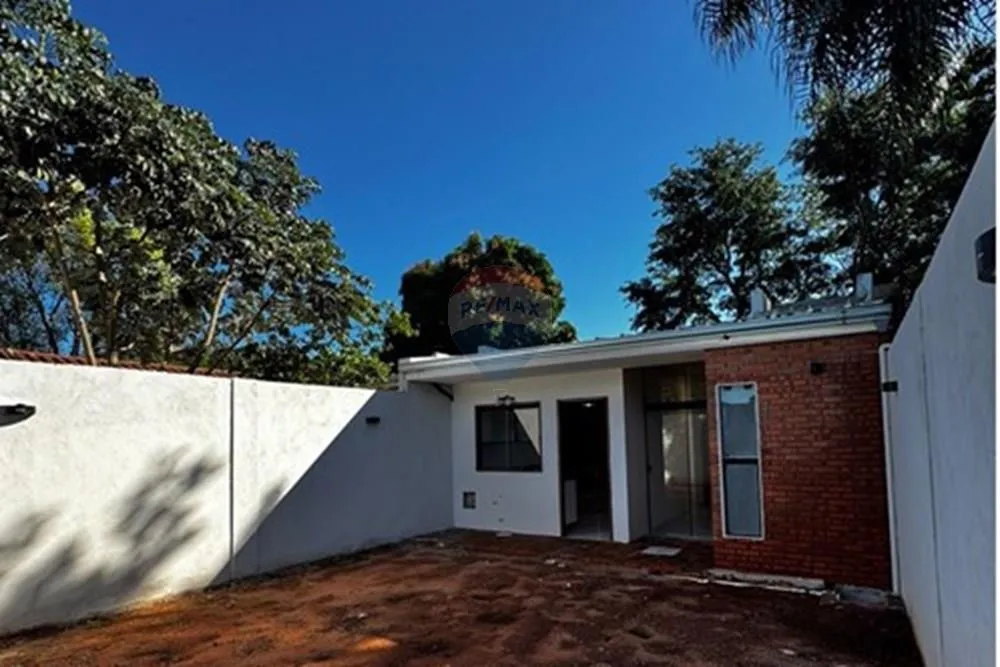 CHALET EN ÑEMBY — foto 2