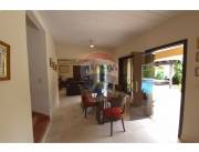 EN VENTA AMPLIA RESIDENCIA FAMILIAR EN EL CENTRO DE SANBER!!!