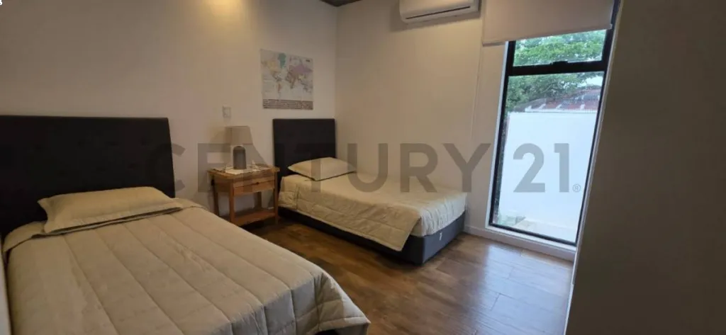 EN VENTA DEPTO 2 DORM AMOBLADO — photo 3