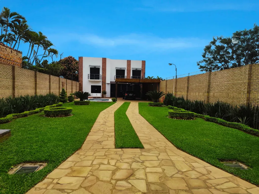 VENDO CASA CON PISCINA EN LIMPIO — foto 3