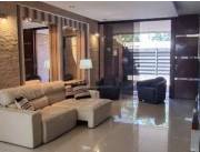 En alquiler duplex semi amoblado en barrio Los Laureles