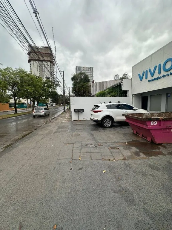 EN ALQUILER PROPIEDAD COMERCIAL EN MANORA, ASUNCION ID 43271 — foto 2