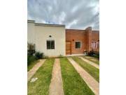 ALQUILO CASA EN CONDOMINIO Tavamay Mora Cue COD: 6157