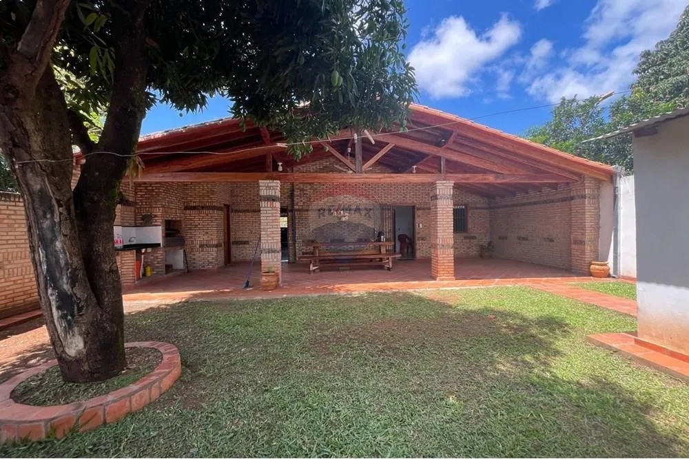 VENTA DE CASA MODERNA EN J. A. SALDIVAR - 316M2 — foto 3