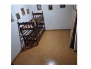 VENDO CASA DE 2 PLANTAS TIPO ALPINA EN AREGUA