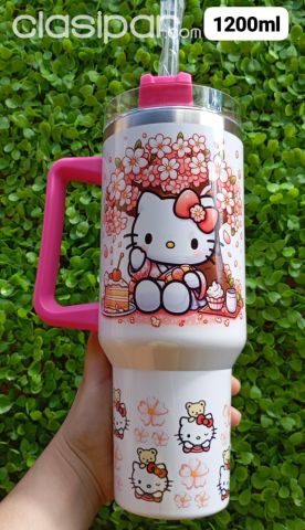 Ropa y calzados - 🌀 Hoppie de 1200ml de minnie y hello kitty, disponible con manija 🌀 Precio 140mil Cod. D